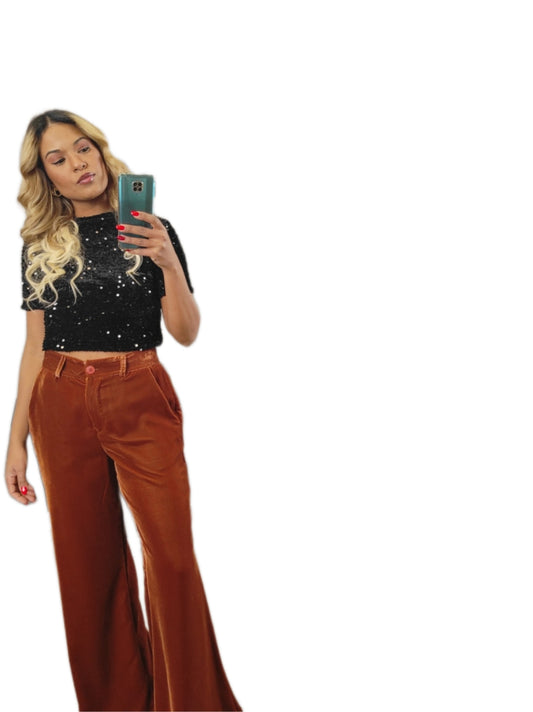 TOP NERO CON  PAILLETTES